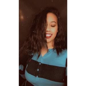 Meet your Posher, Alyssa